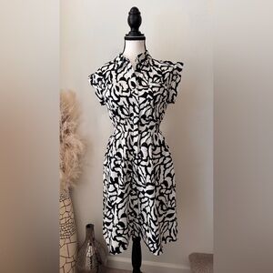 Monteau Black & White Printed Midi Dress - M